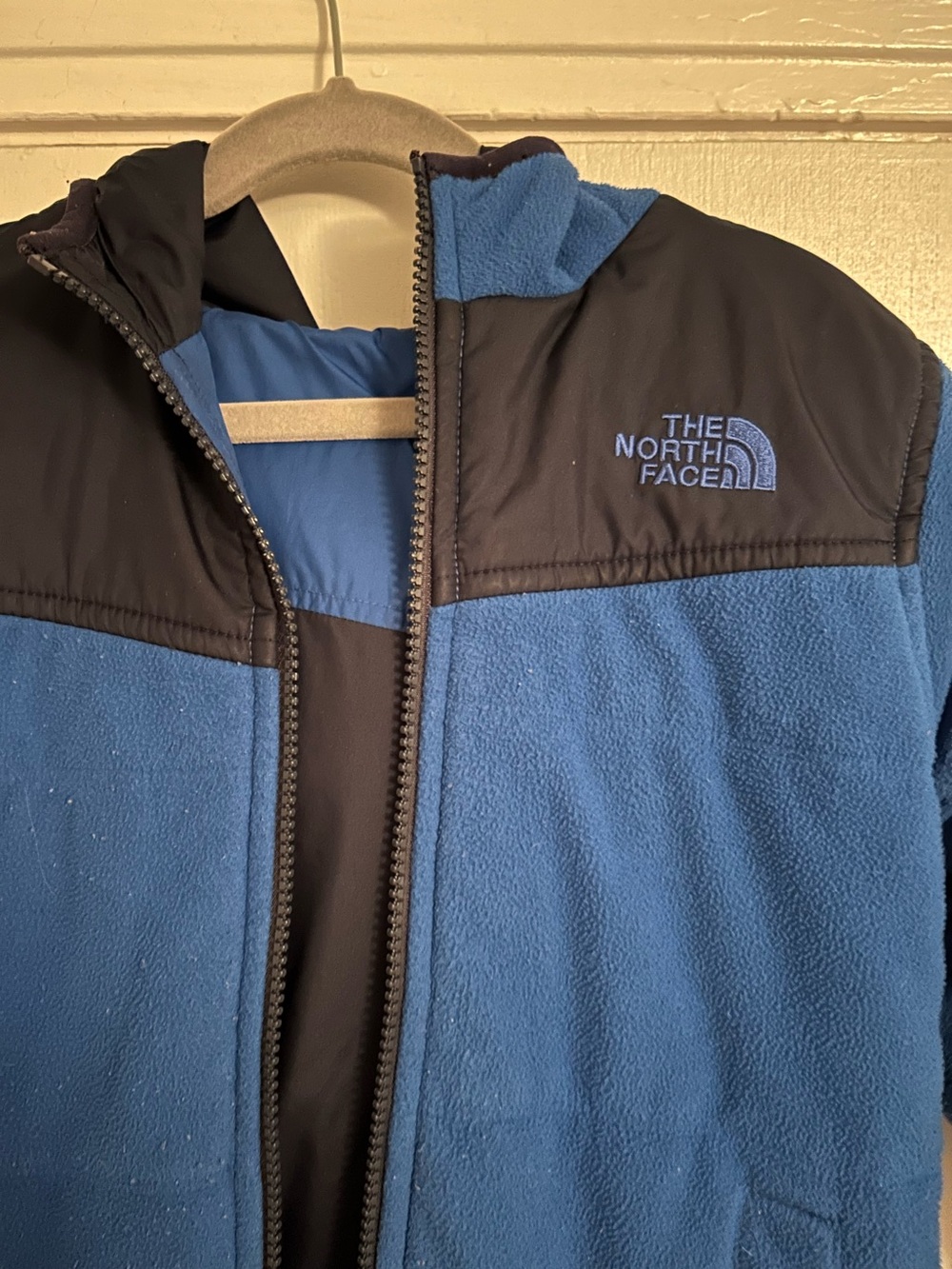 The North Face Reversible Navy & Royal Blue Hooded Jacket | youth XS (6) - Picture 5 of 9